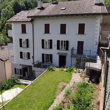 House With Garden And Terrace Ferienhaus Terrabona